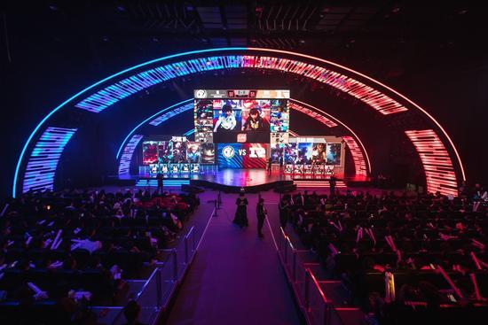 了长足的进 了长足的进