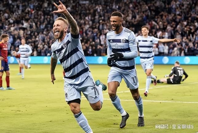 重新审视自 重新审视自