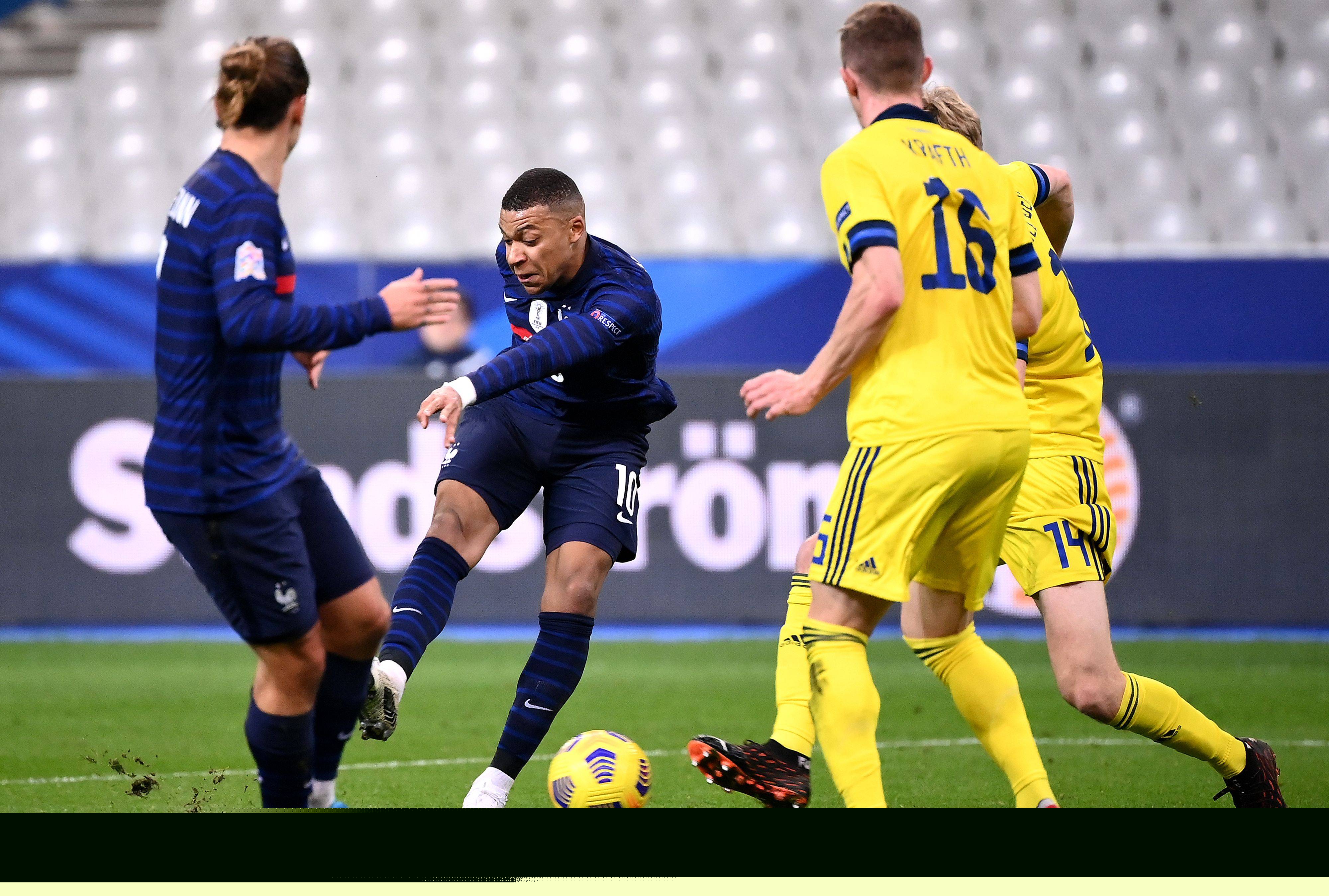 现得十分稳 现得十分稳