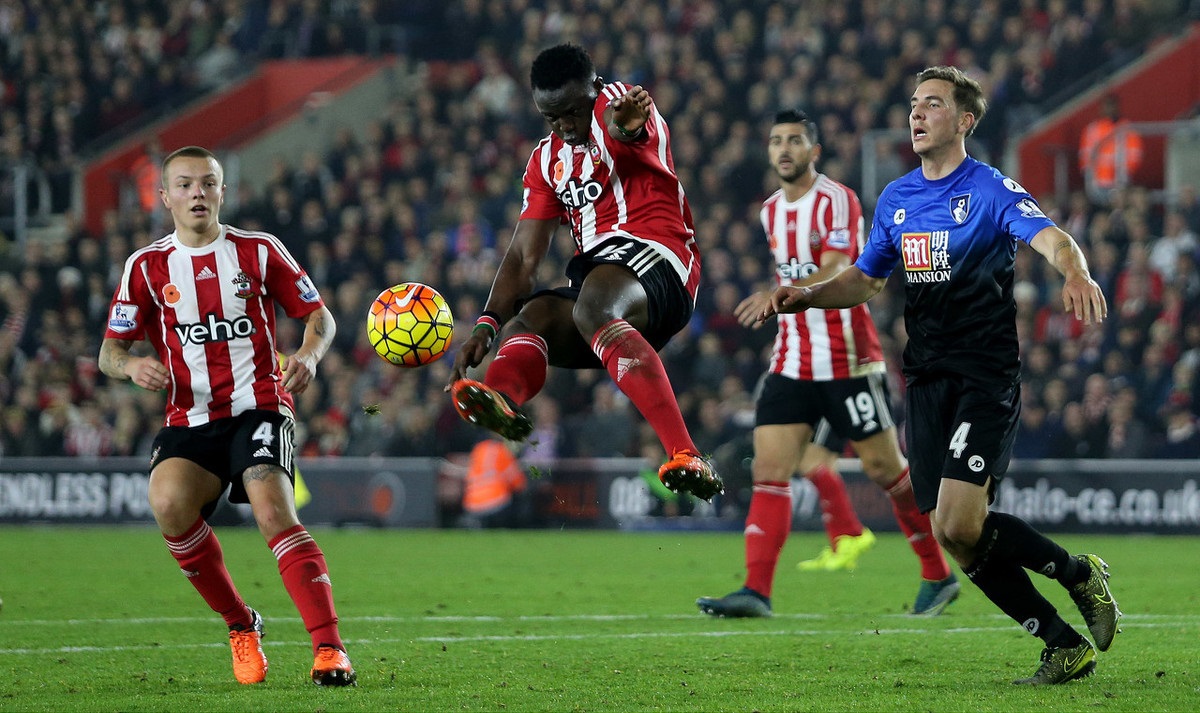 球队经理伊 球队经理伊